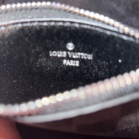 Louis Vuitton Key Pouch - Picture 2 of 2